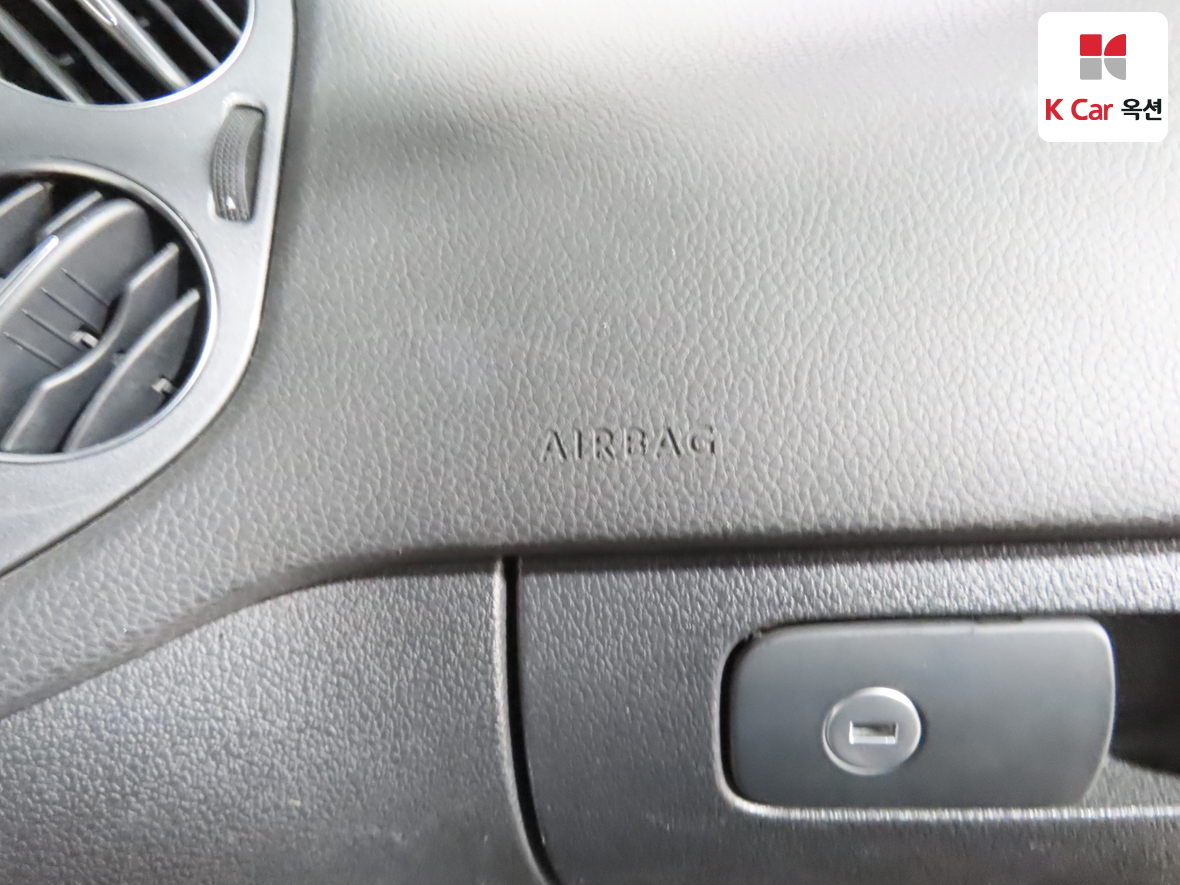 Volkswagen Tiguan 2013 - Image 34