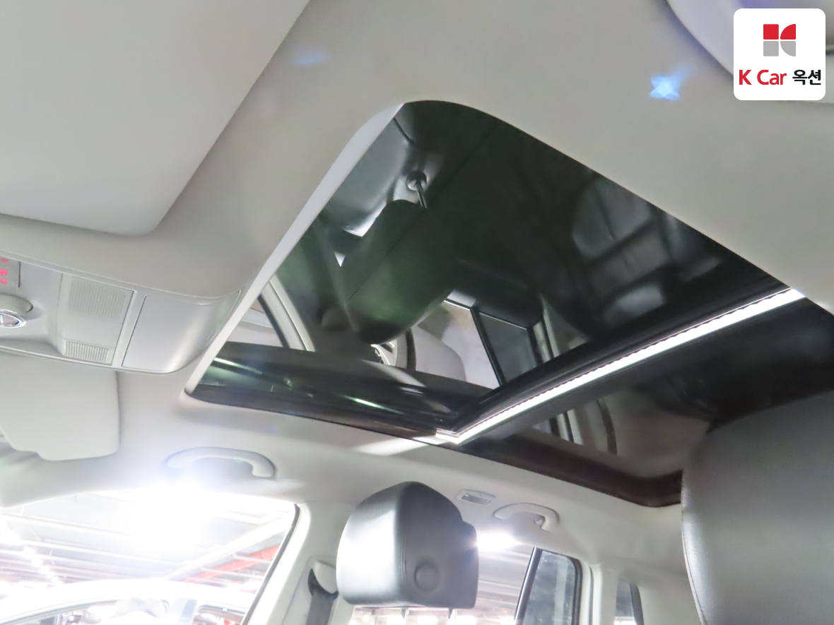 Volkswagen Tiguan 2013 - Image 22