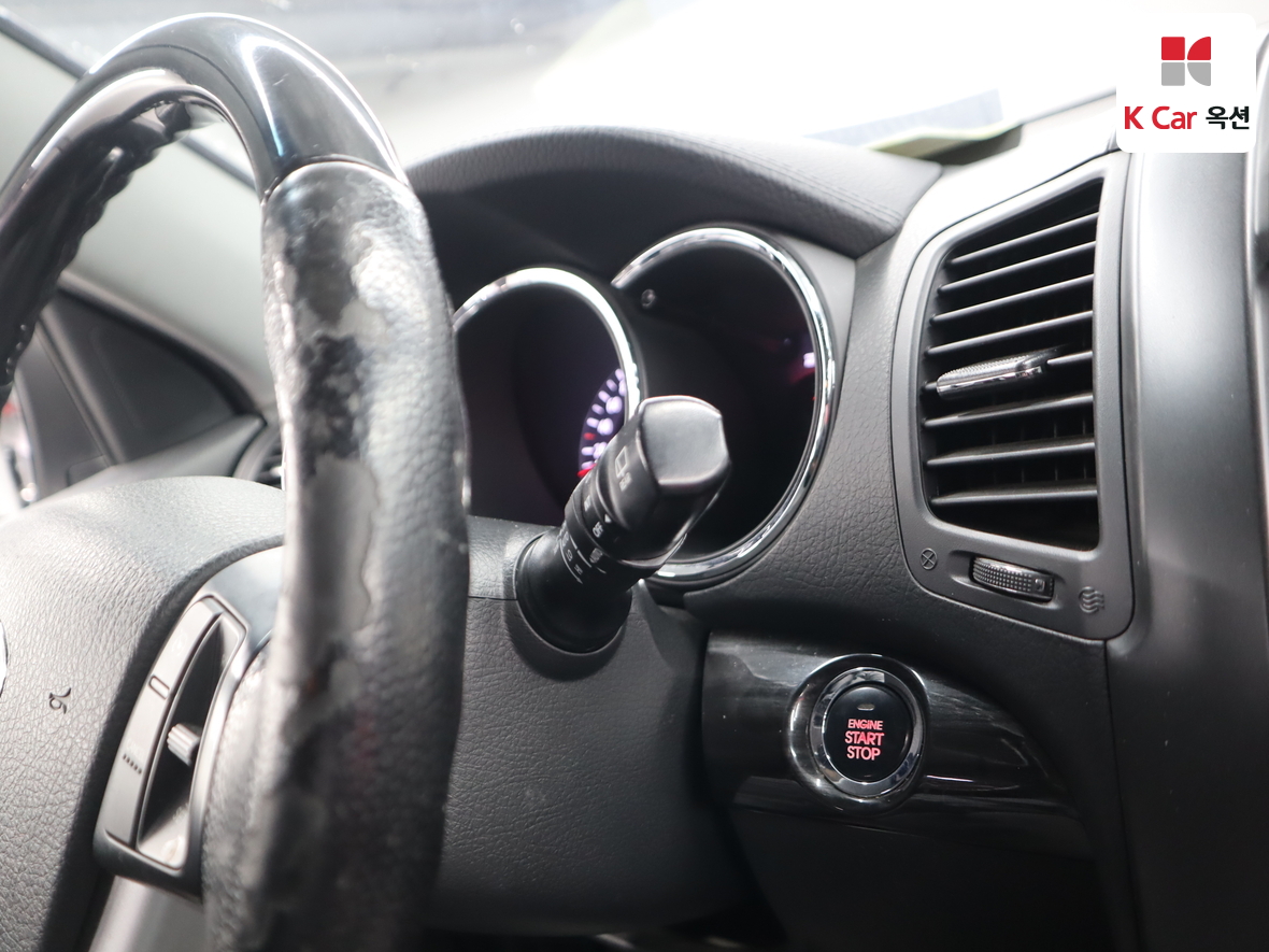 كيا سورينتو 2011 - صورة 11