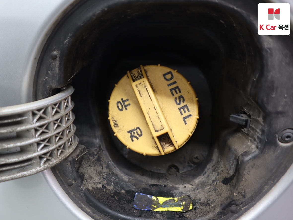 كيا سورينتو 2011 - صورة 26