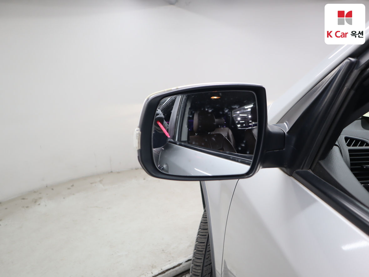 كيا سورينتو 2011 - صورة 22