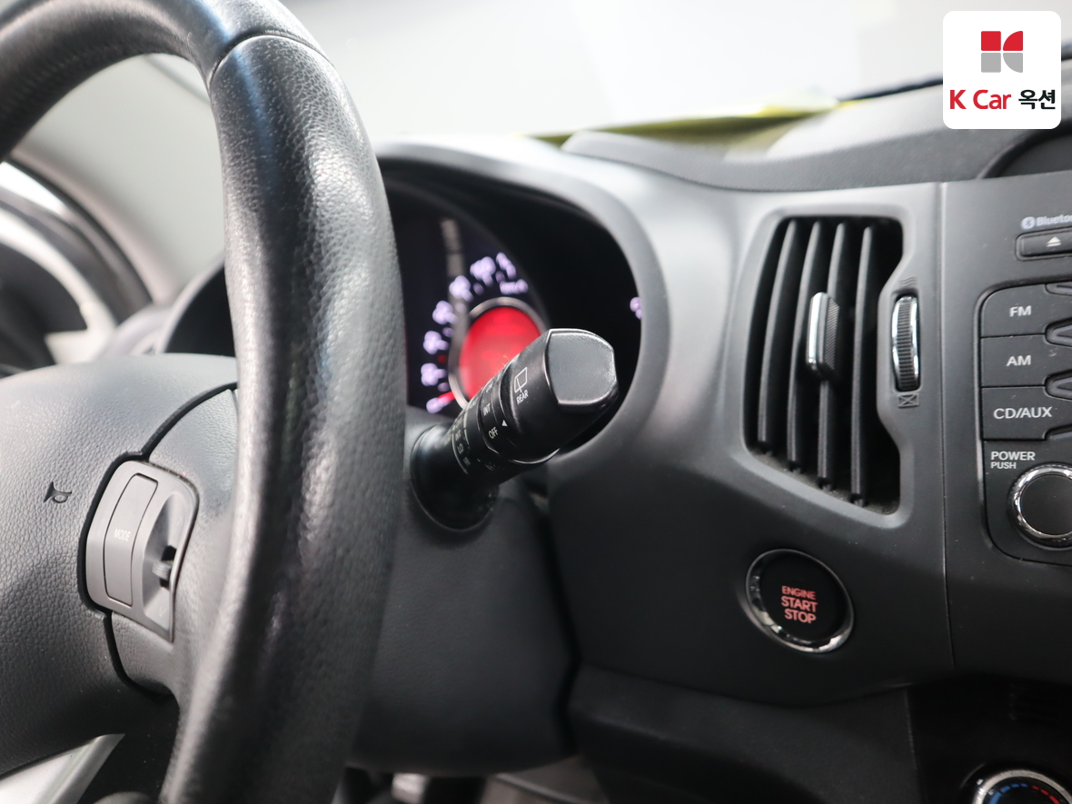 Kia Sportage 2011 - Image 11