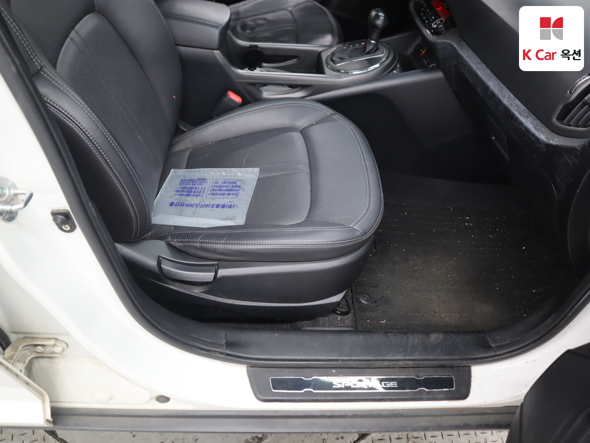 Kia Sportage 2011 - Image 33