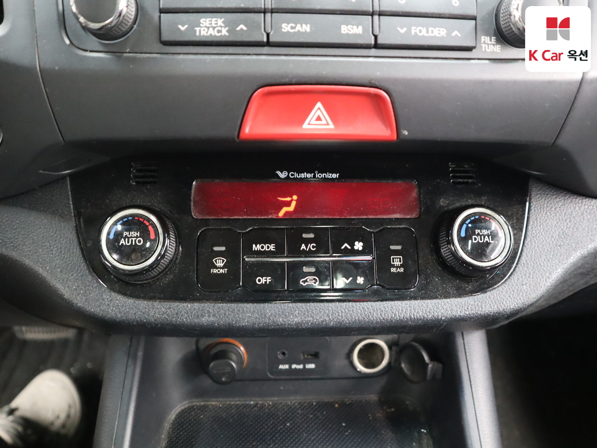 Kia Sportage 2011 - Image 15