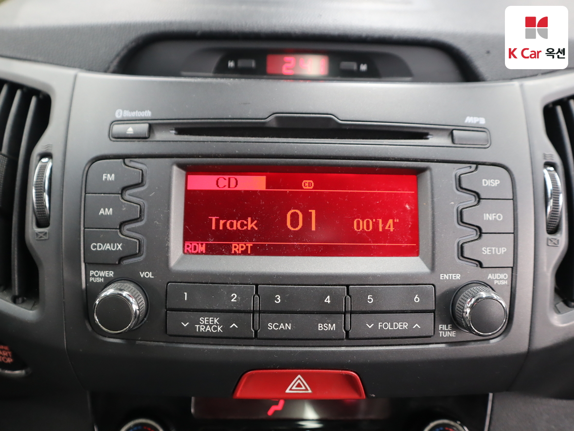 Kia Sportage 2011 - Image 14