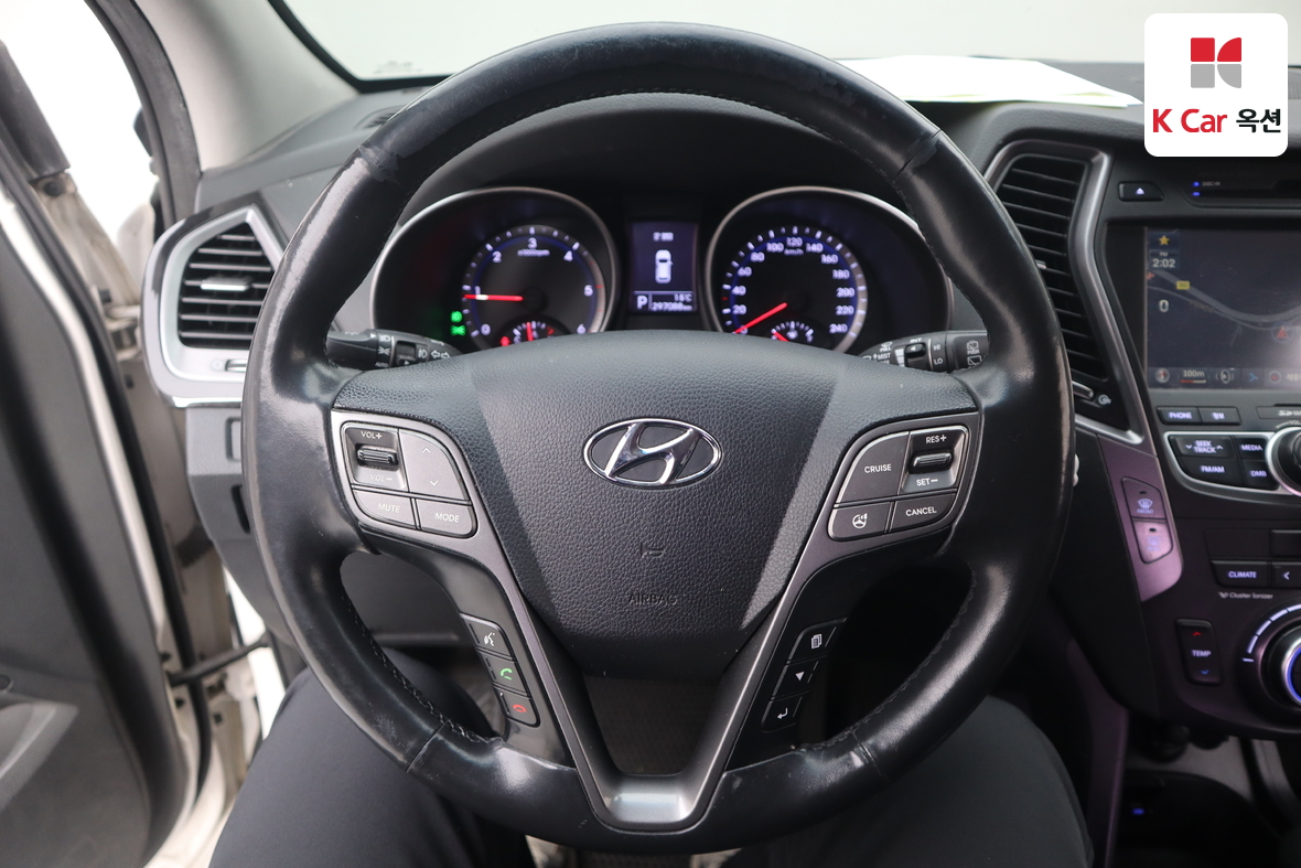 هيونداي سانتافي 2013 - صورة 10