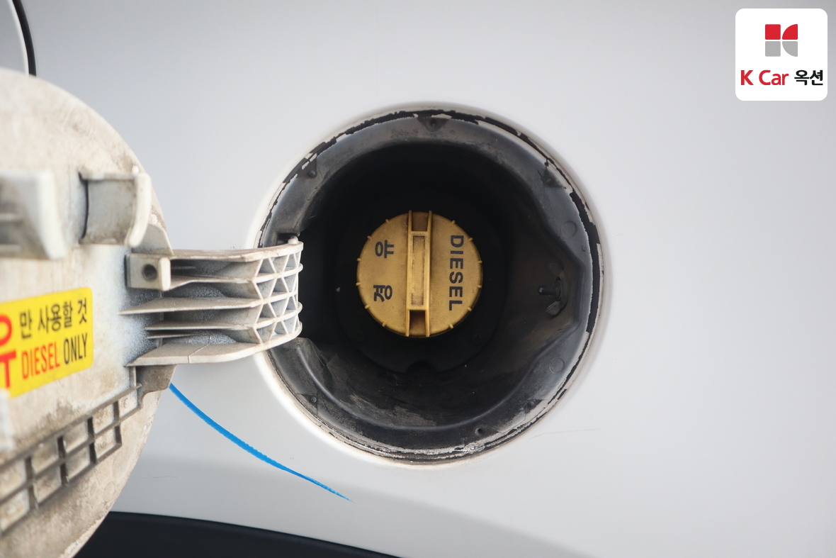 هيونداي سانتافي 2013 - صورة 25