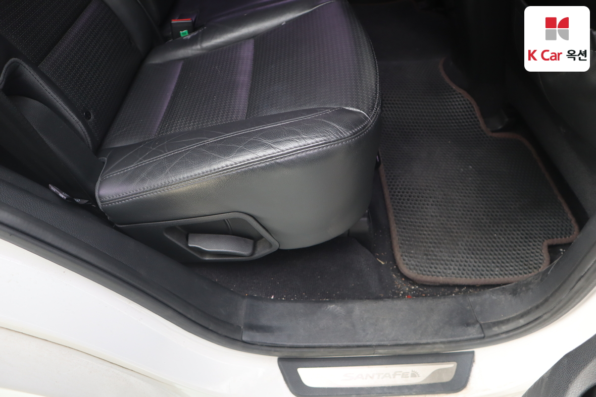 هيونداي سانتافي 2013 - صورة 29