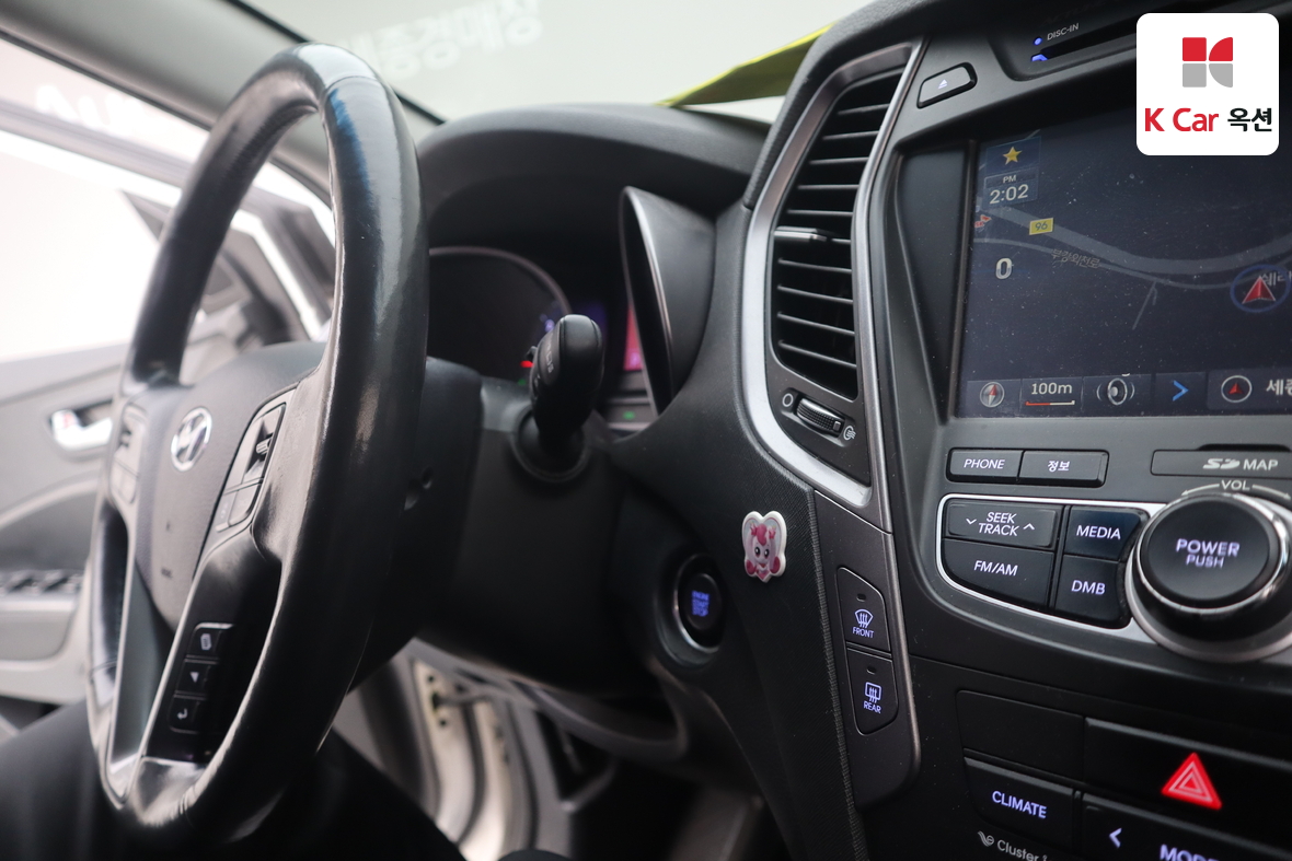 هيونداي سانتافي 2013 - صورة 11