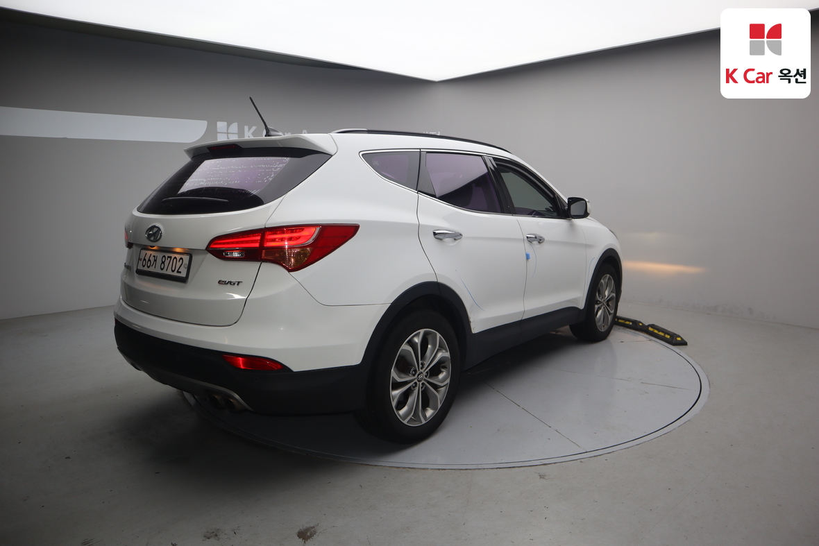 هيونداي سانتافي 2013 - صورة 2