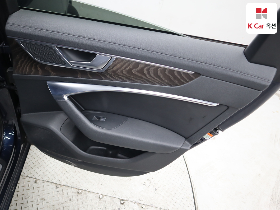 أودي A6 2020 - صورة 28