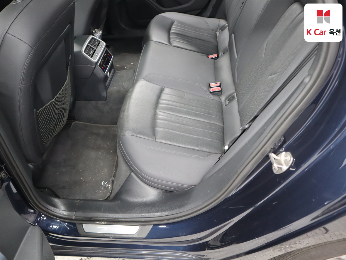 أودي A6 2020 - صورة 24