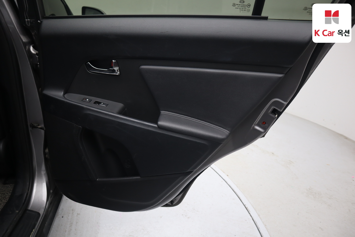 Kia Sportage 2013 - Image 28
