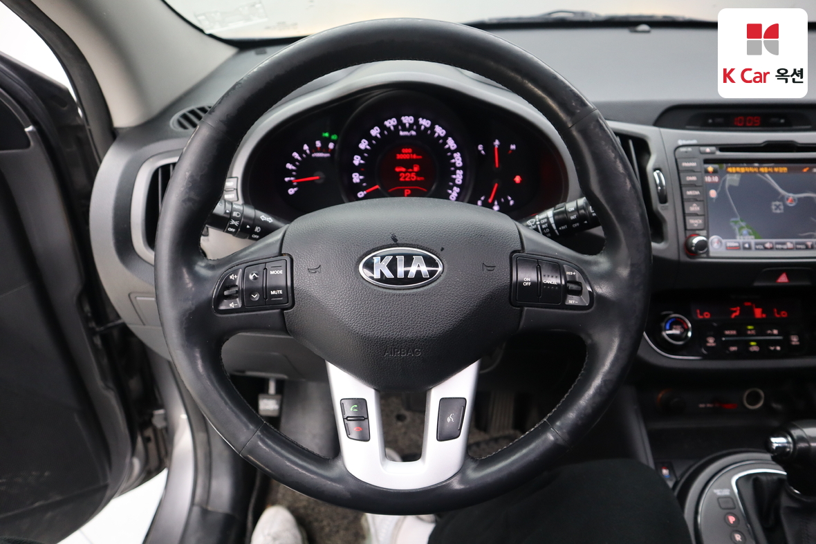 Kia Sportage 2013 - Image 10