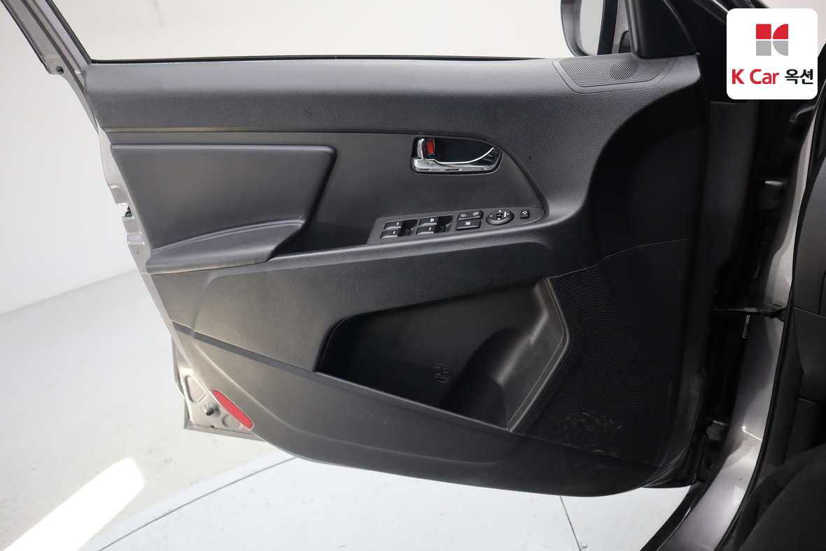 Kia Sportage 2013 - Image 8