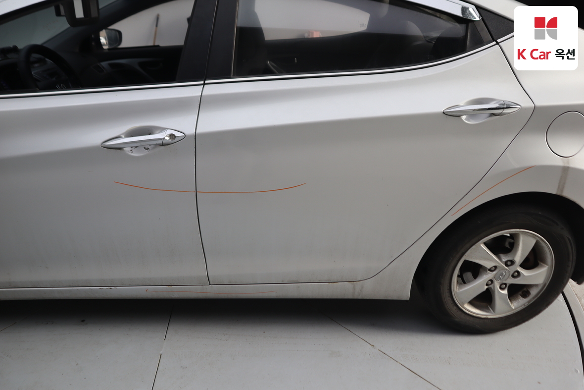 هيونداي إلانترا 2016 - صورة 37