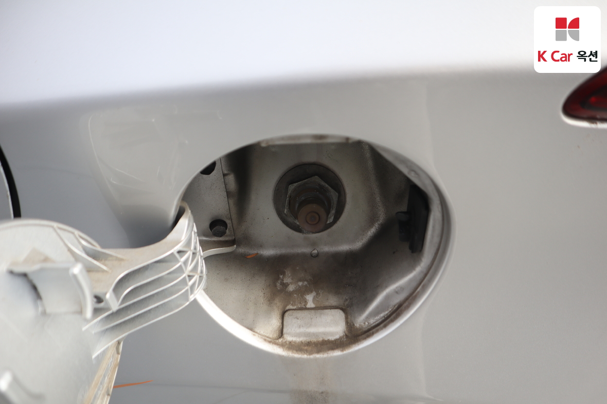 هيونداي إلانترا 2016 - صورة 22