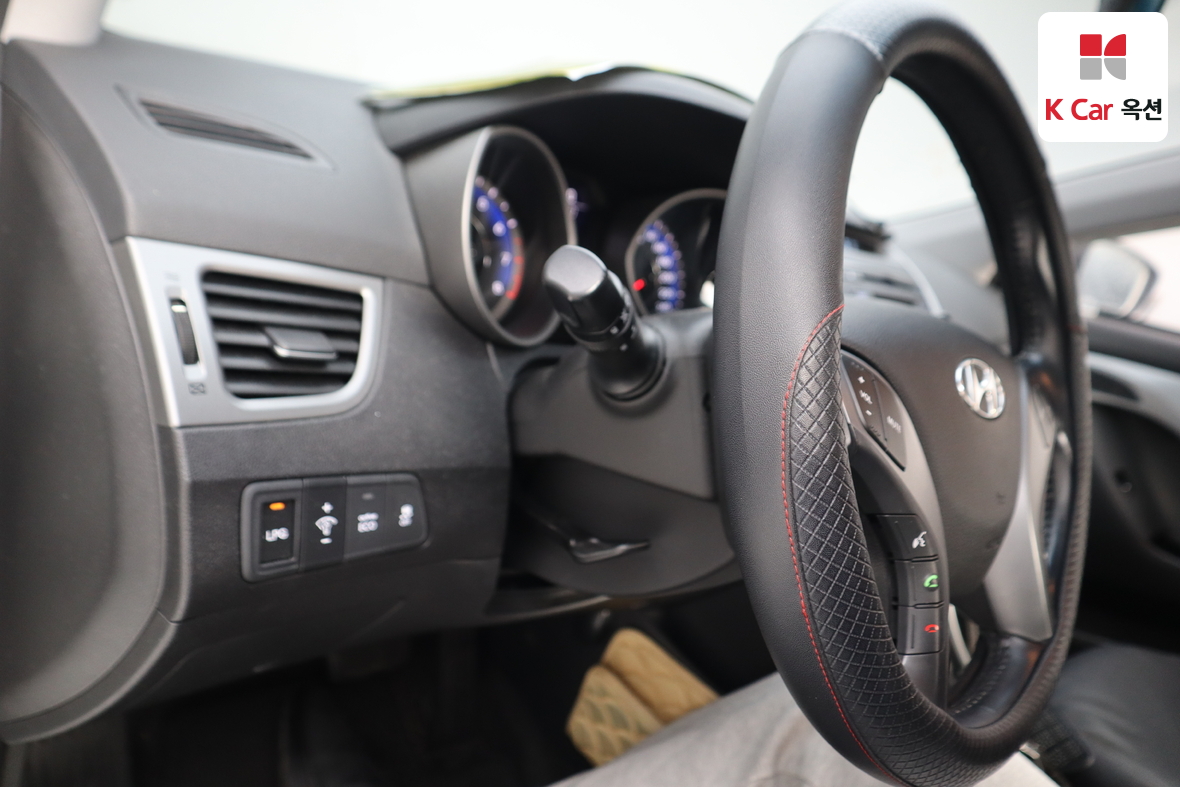 هيونداي إلانترا 2016 - صورة 9