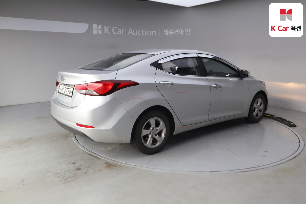 هيونداي إلانترا 2016 - صورة 2