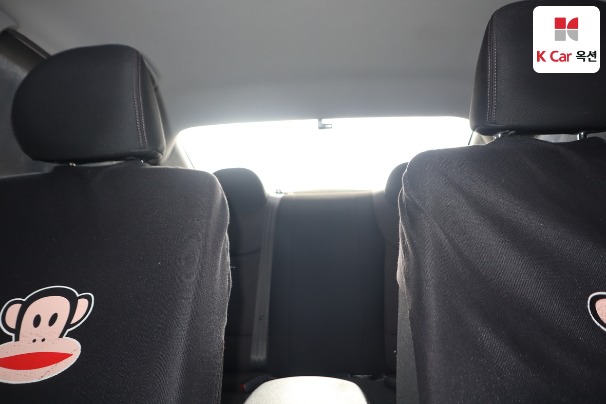 هيونداي إلانترا 2016 - صورة 17