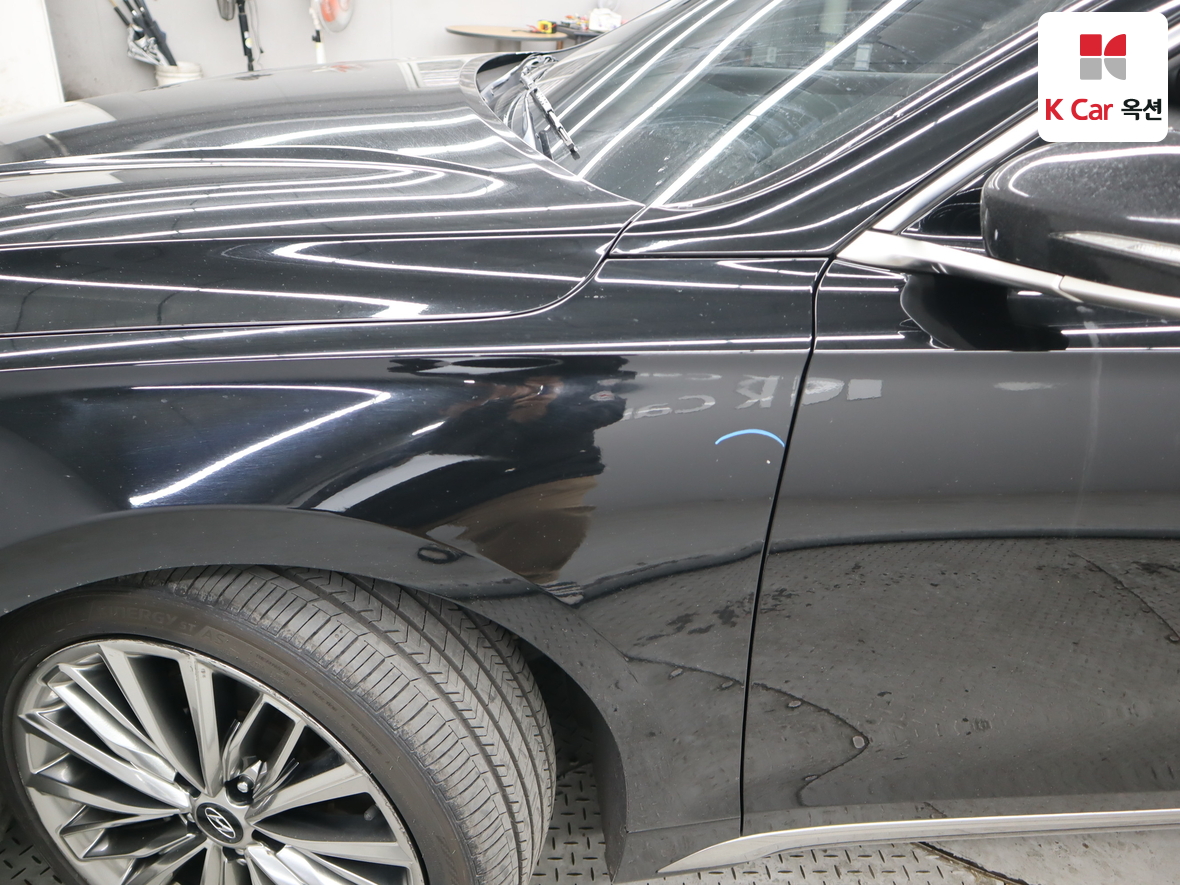 Hyundai AZERA 2019 - Image 36