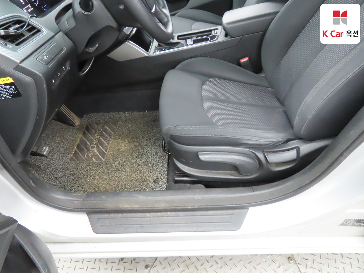 هيونداي سوناتا 2015 - صورة 17