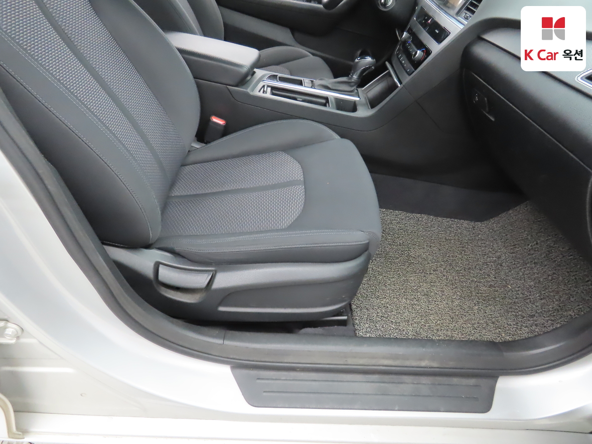 هيونداي سوناتا 2015 - صورة 28