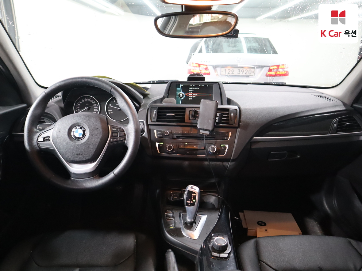 بي إم دبليو الفئة 1 2014 - صورة 3