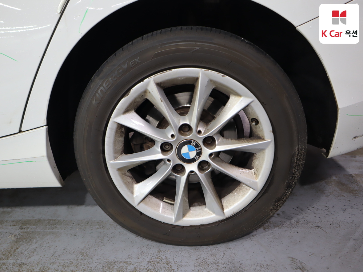 بي إم دبليو الفئة 1 2014 - صورة 46