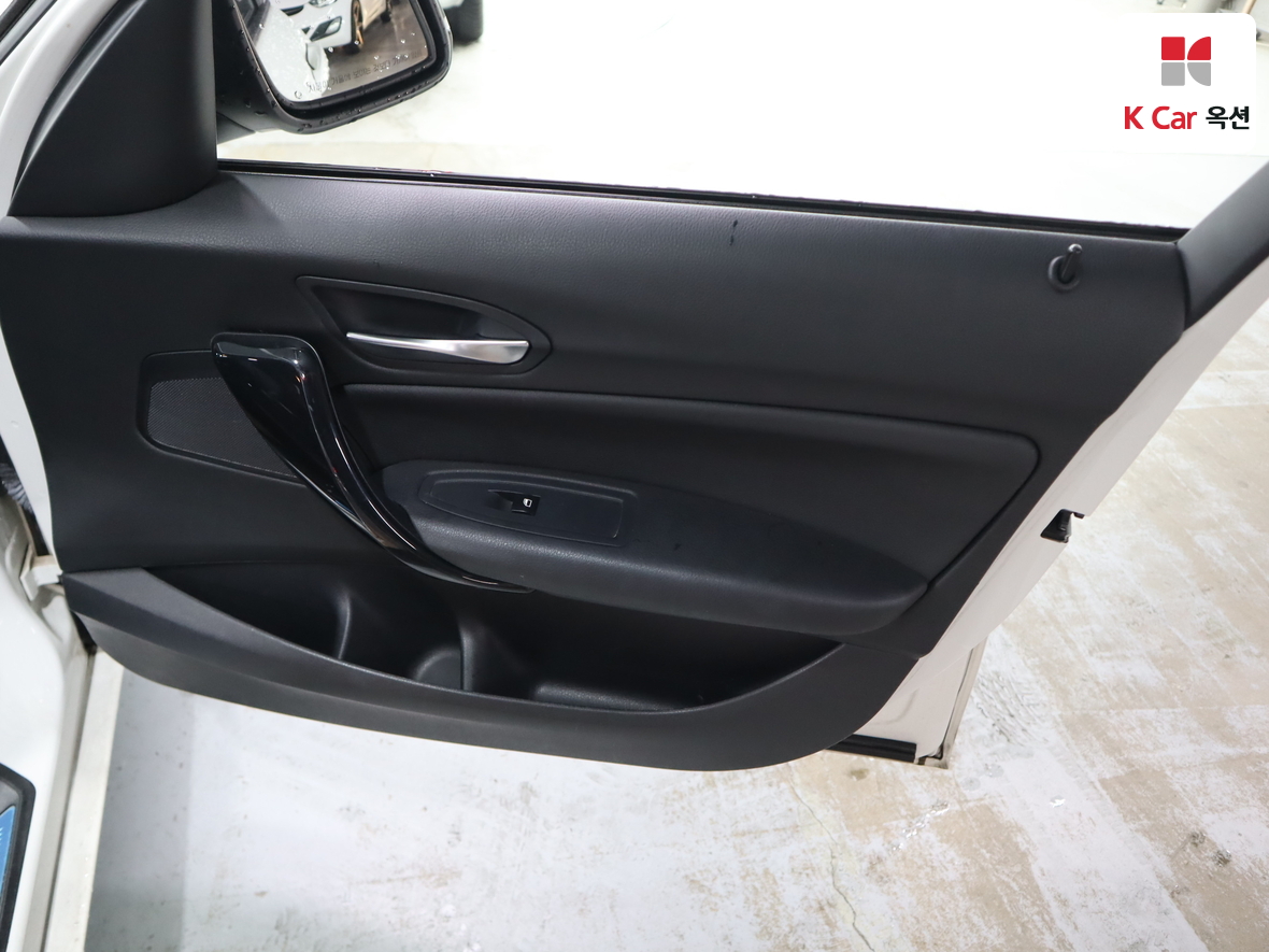 بي إم دبليو الفئة 1 2014 - صورة 30