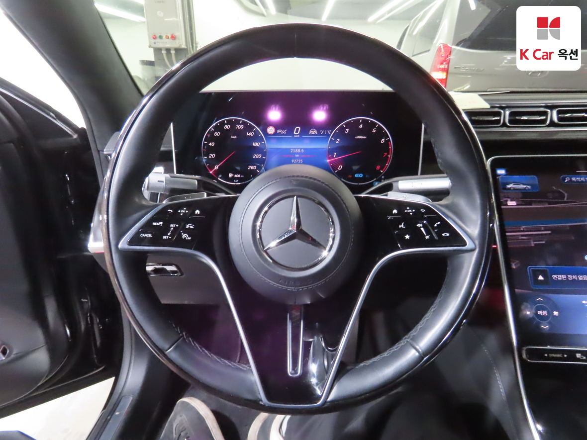 مرسيدس بنز إس كلاس 2021 - صورة 10