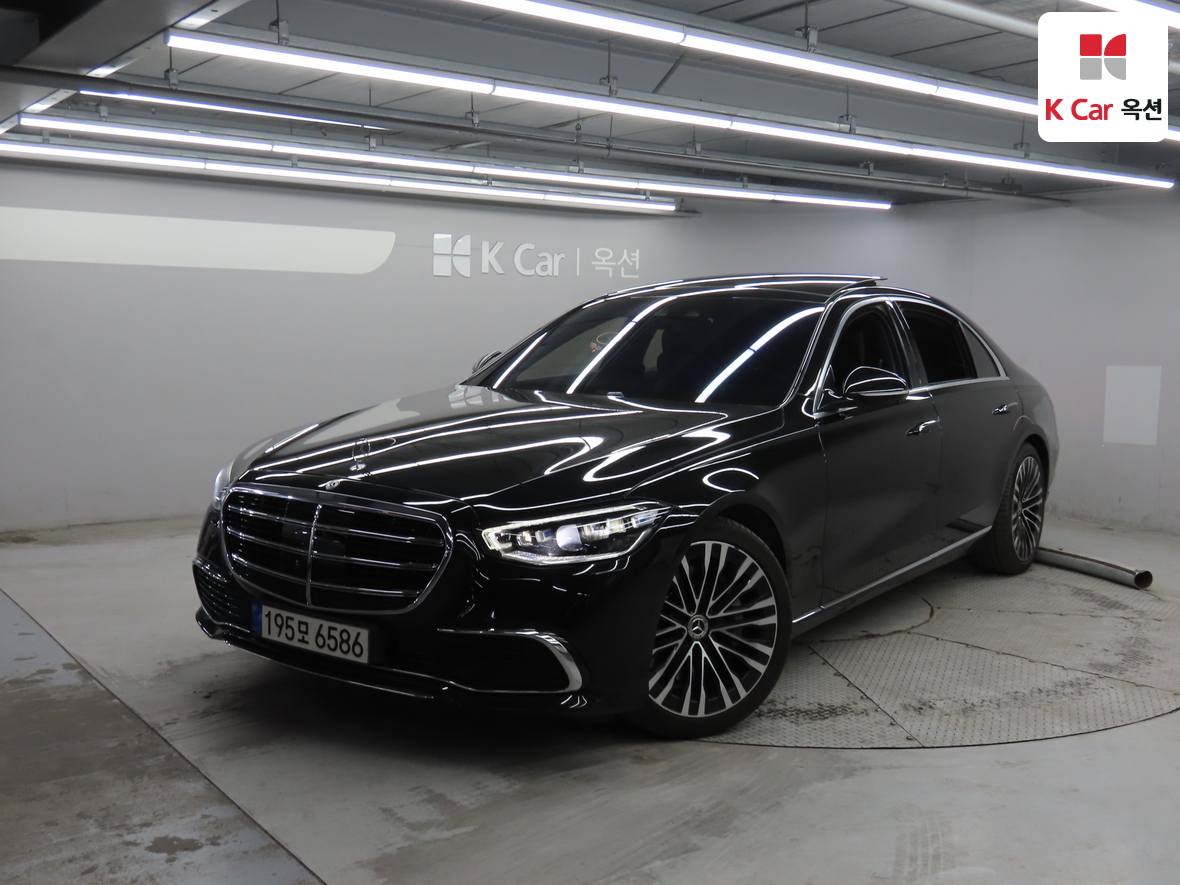 مرسيدس بنز إس كلاس 2021 - صورة 1