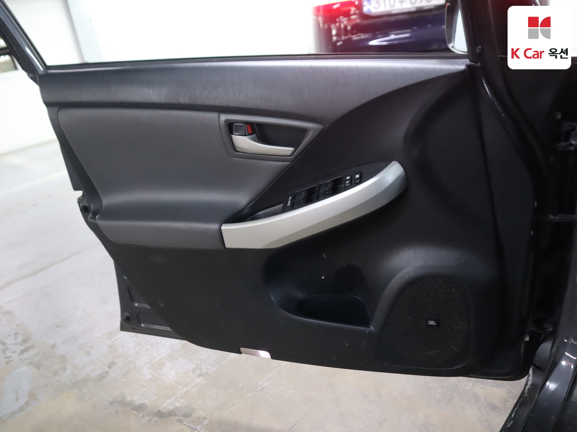 TOYOTA 프리우스 2012 - 이미지 8