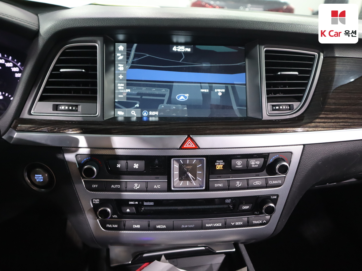 Genesis G80 - 6