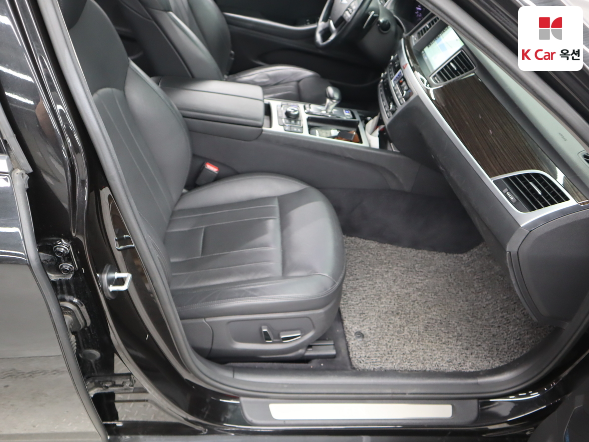 Genesis G80 - 29