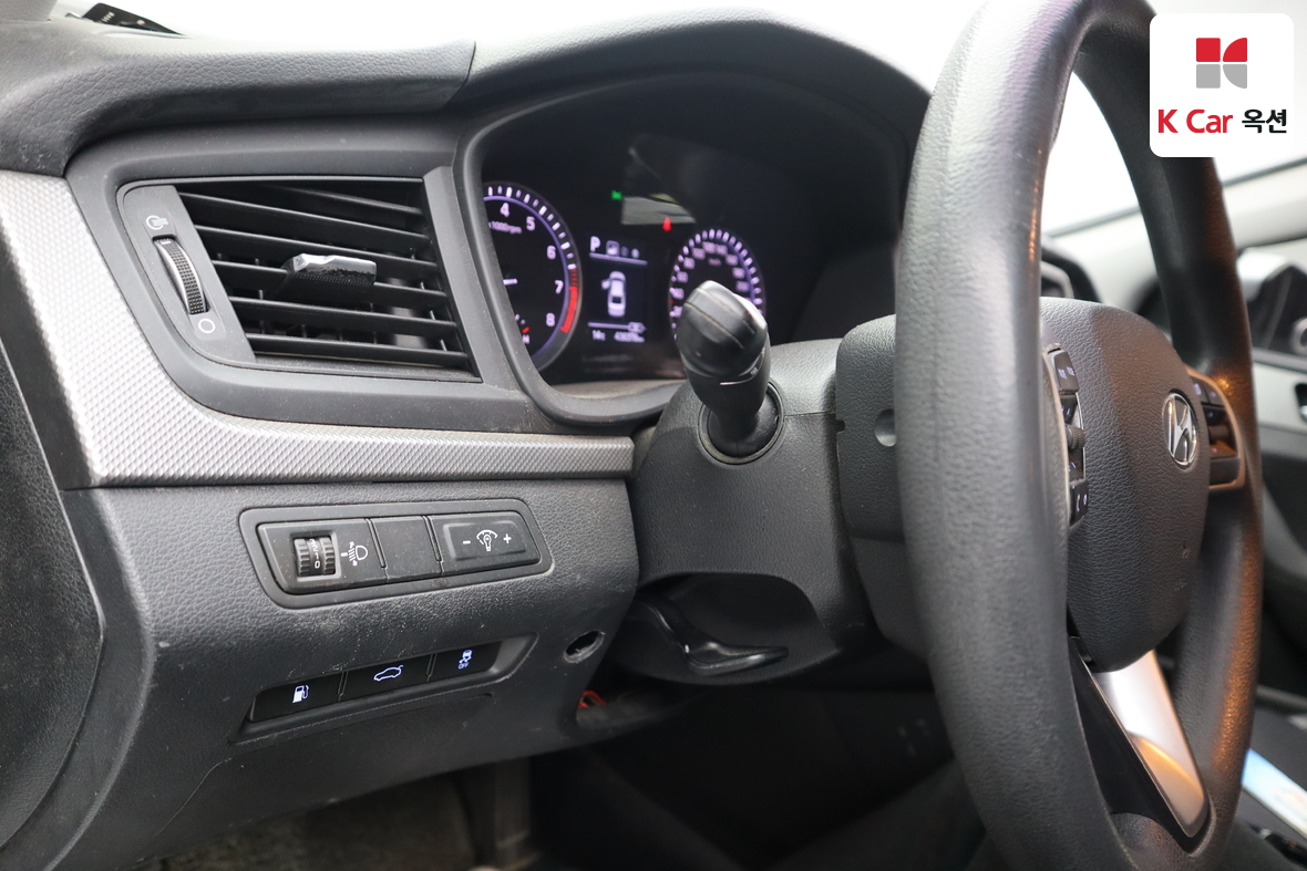 Hyundai Sonata 2019 - Image 9