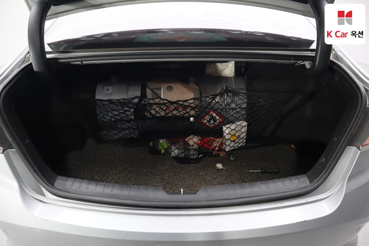 Hyundai Sonata 2019 - Image 24