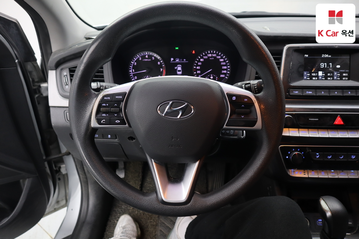 Hyundai Sonata 2019 - Image 10