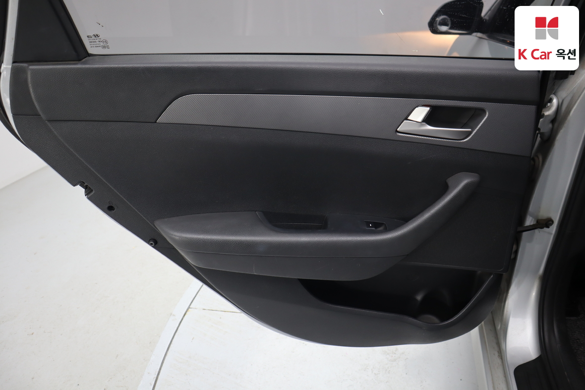 Hyundai Sonata 2019 - Image 21