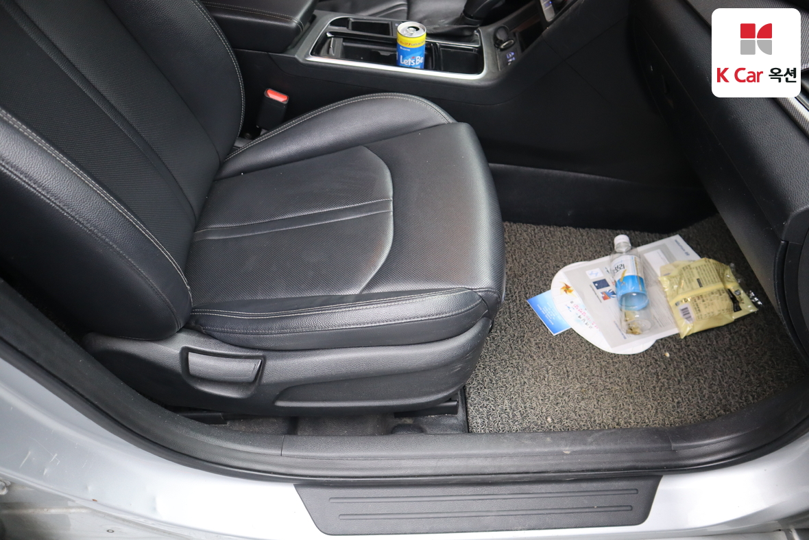 Hyundai Sonata 2019 - Image 28