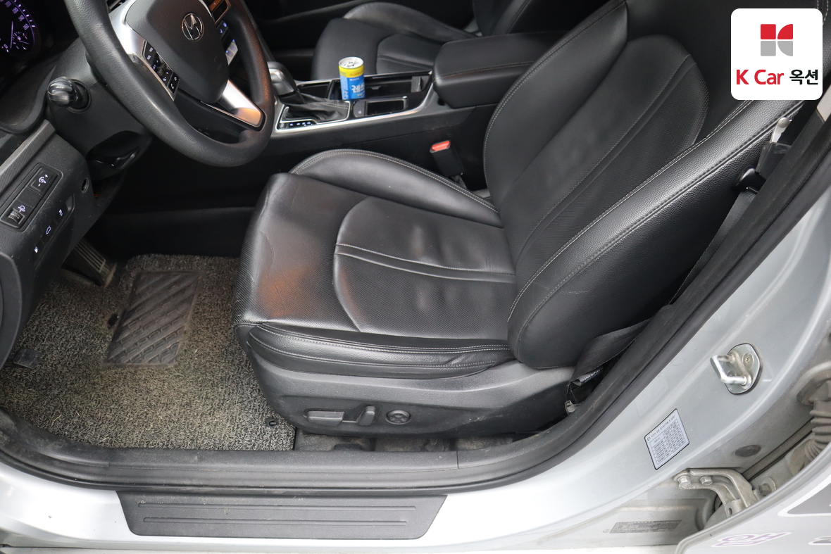 Hyundai Sonata 2019 - Image 19