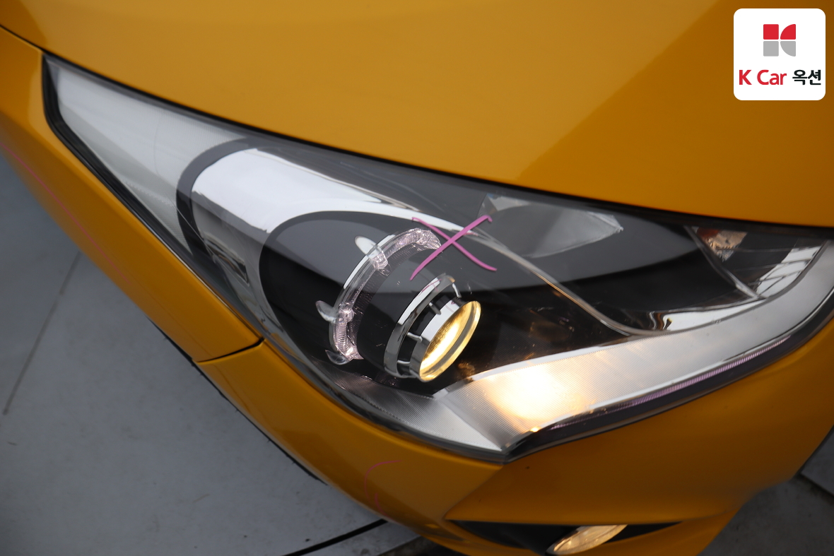 Hyundai Veloster 2013 - Image 38