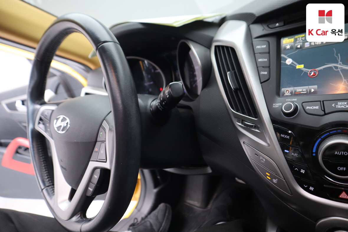 Hyundai Veloster 2013 - Image 11