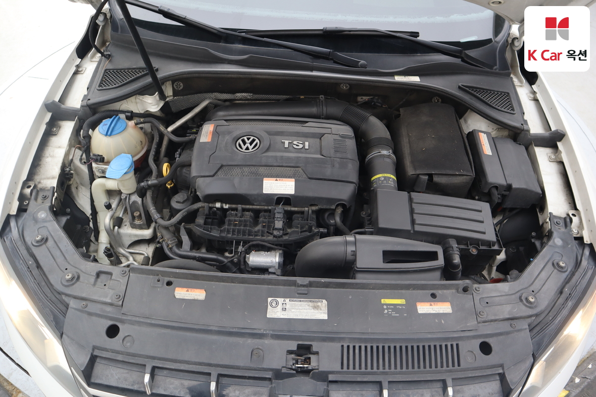 Volkswagen Passat 2015 - Image 34