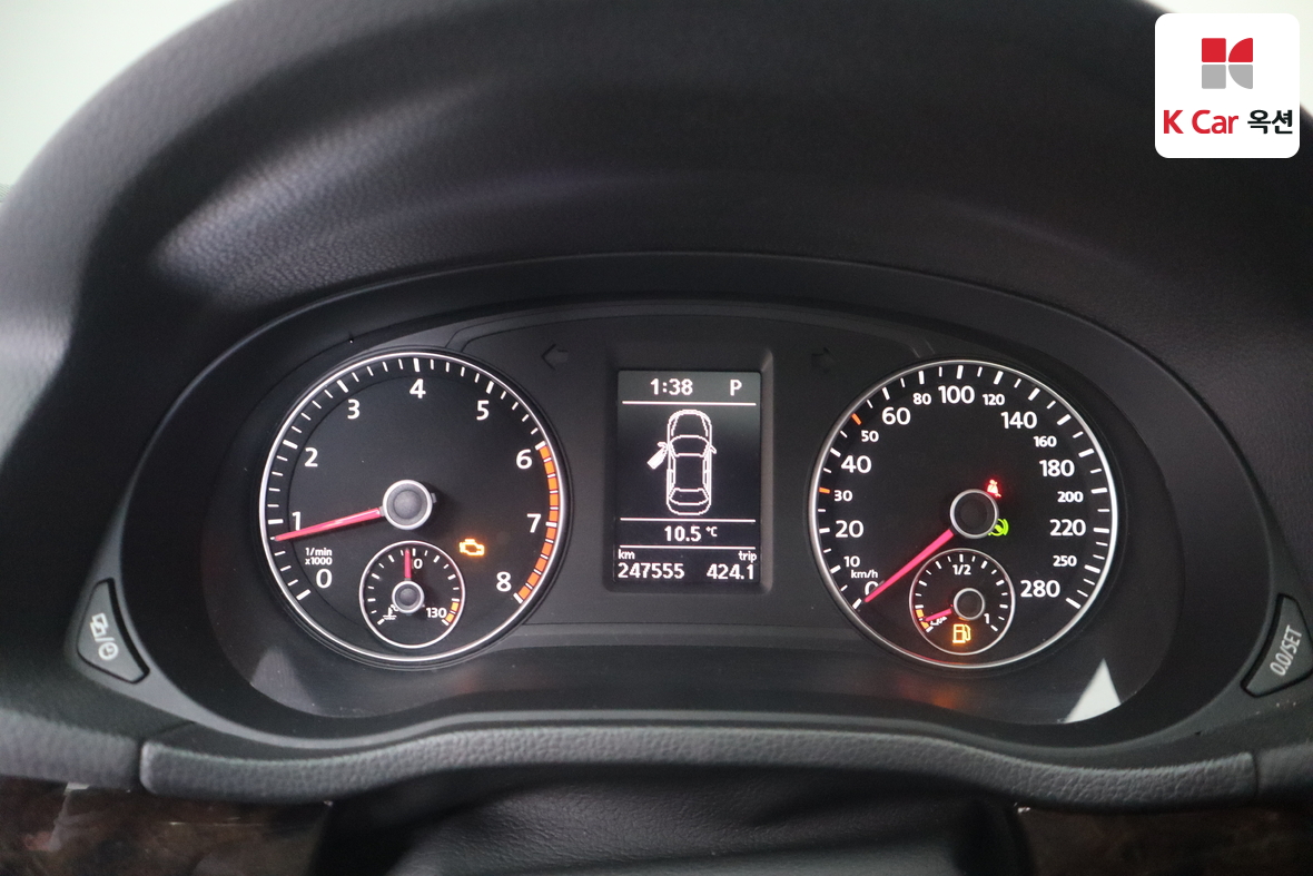 Volkswagen Passat 2015 - Image 5