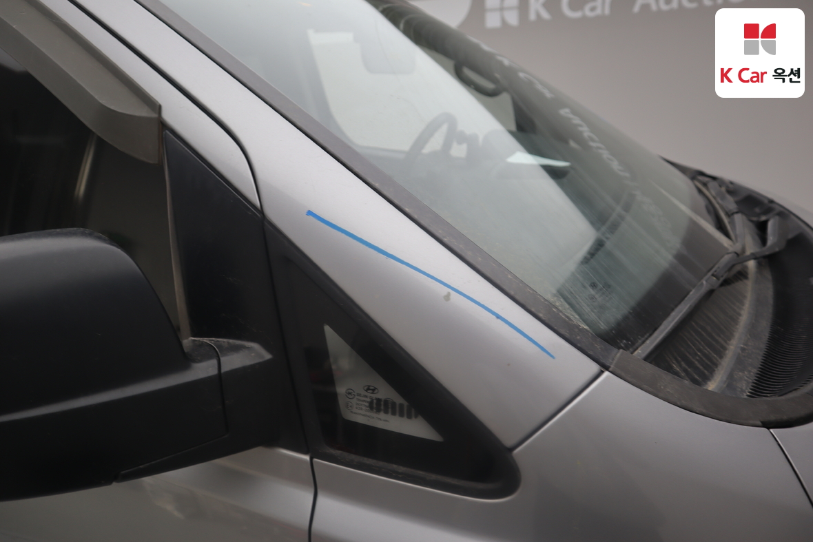 Hyundai Grand Starex 2012 - Image 40