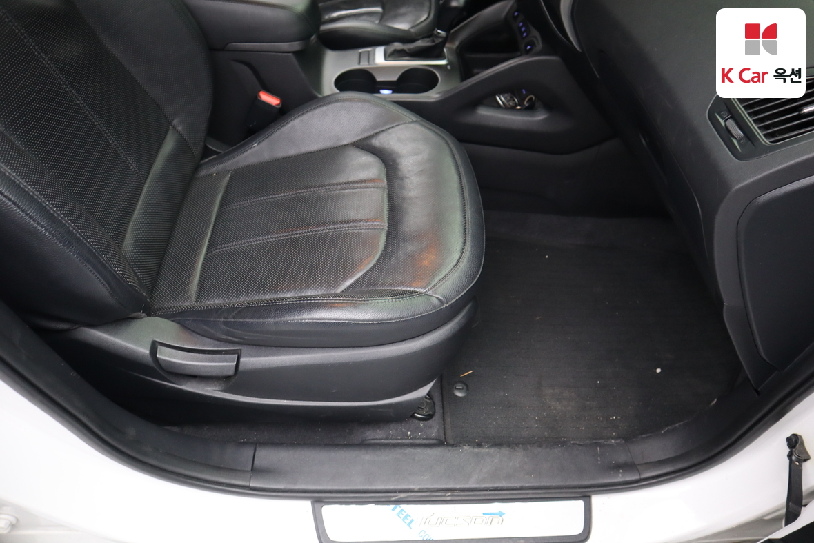 هيونداي توسان 2015 - صورة 28