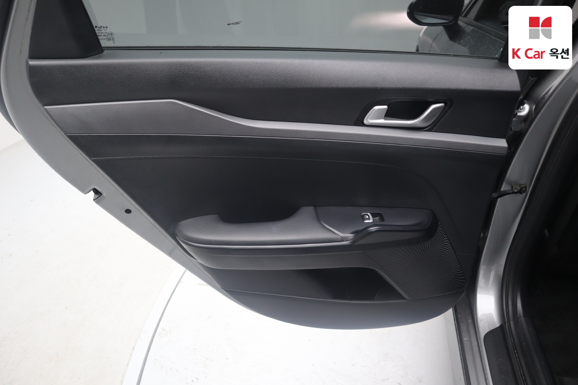 كيا K5 2023 - صورة 22