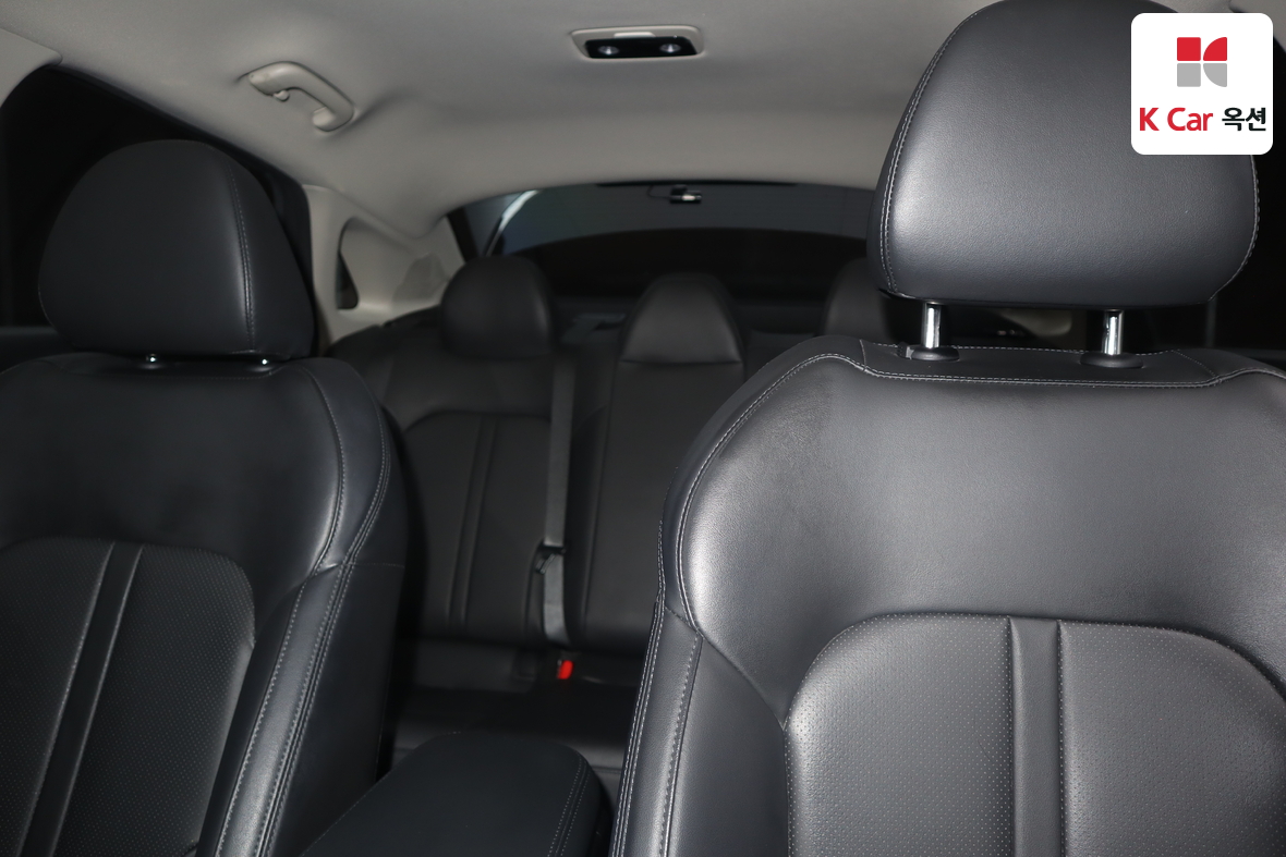 كيا K5 2023 - صورة 19