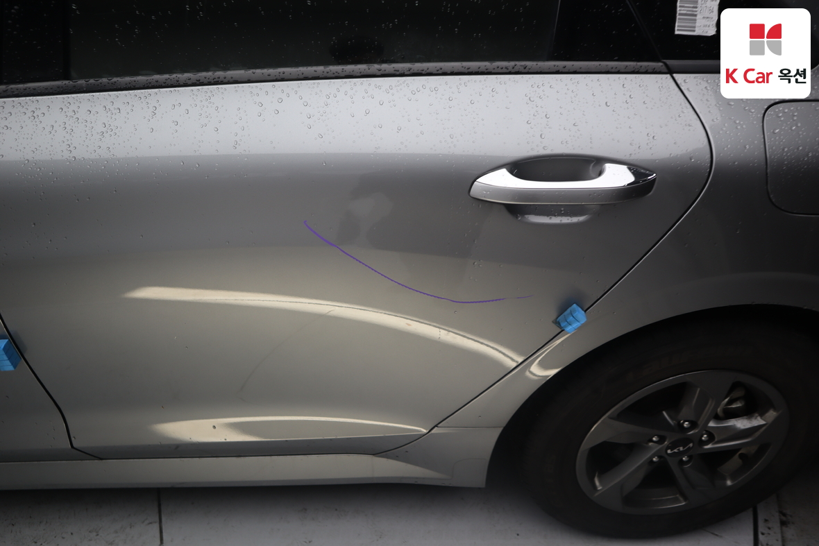 Kia K5 2023 - Image 38